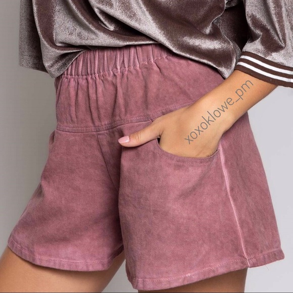 POL Red Denim Elastic Waist Front Pocket Shorts Relaxed Fit - Picture 6 of 13